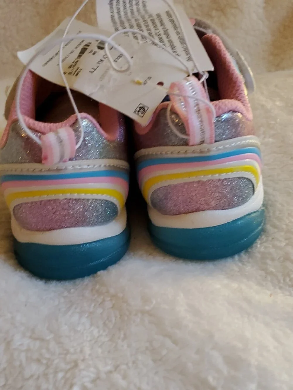 Hello Kitty add sparkle